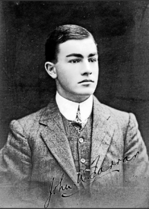 Rylstone born doctor John ‘Jack’ Farrar has inspired a detailed volume on the lives of 100 Australian doctors who answered the plea from British War Secretary Lord Kitchener for help to bolster the war effort in 1915.